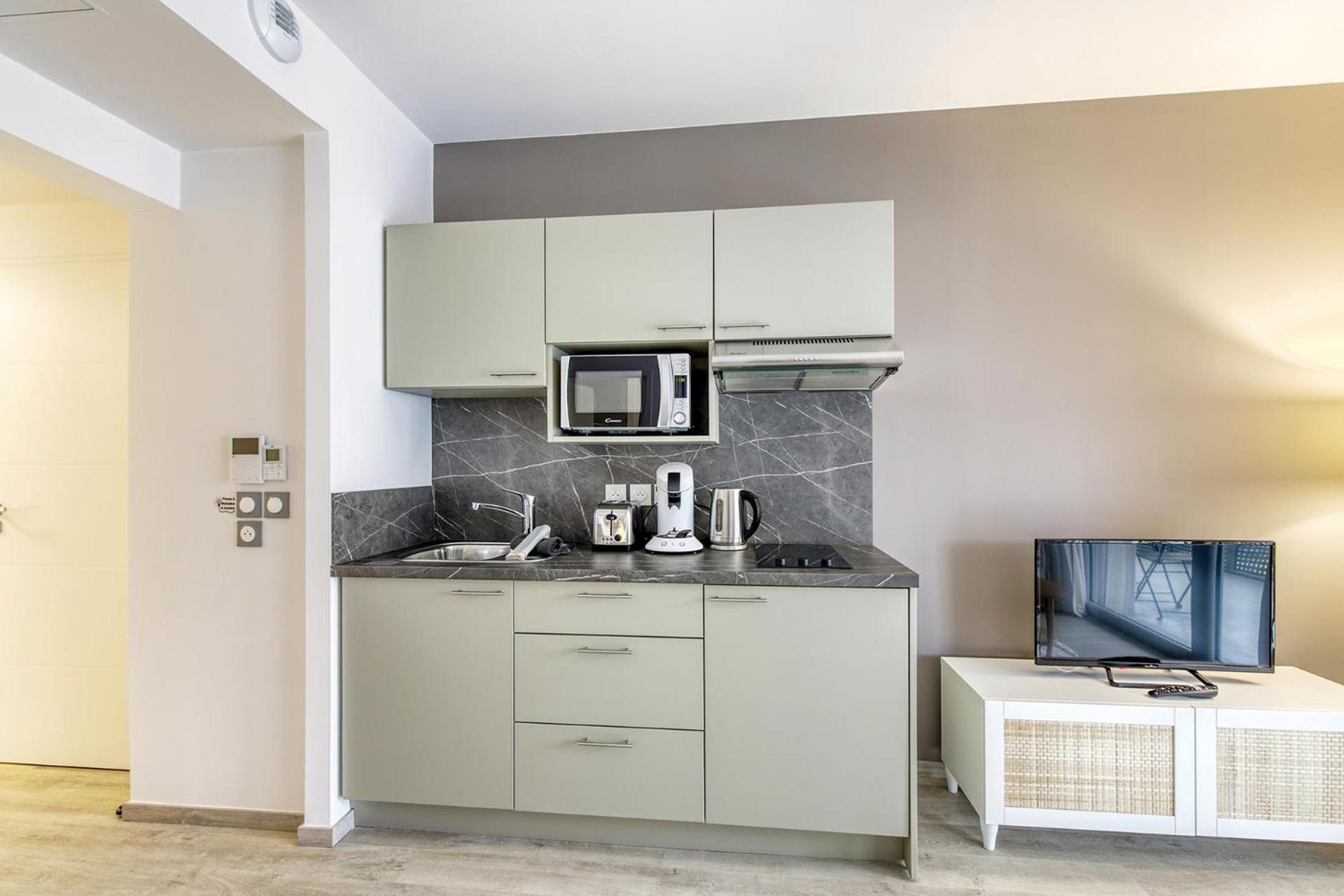 Ovelia Clermont-Ferrand - Le Puy Des Olivines Apartman Kültér fotó