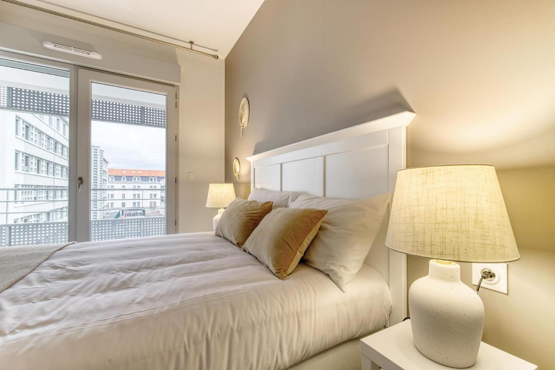 Ovelia Clermont-Ferrand - Le Puy Des Olivines Apartman Kültér fotó