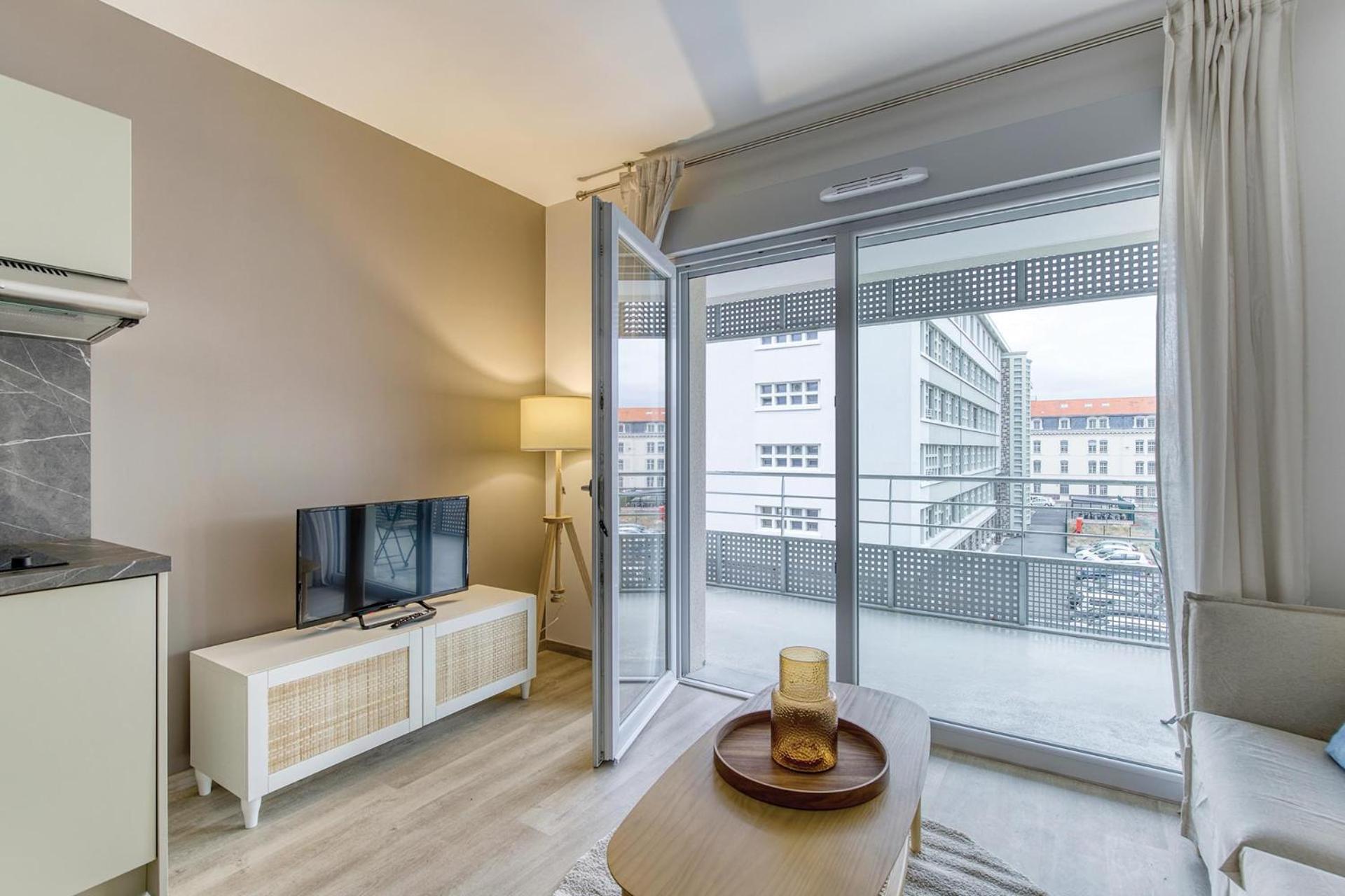 Ovelia Clermont-Ferrand - Le Puy Des Olivines Apartman Kültér fotó