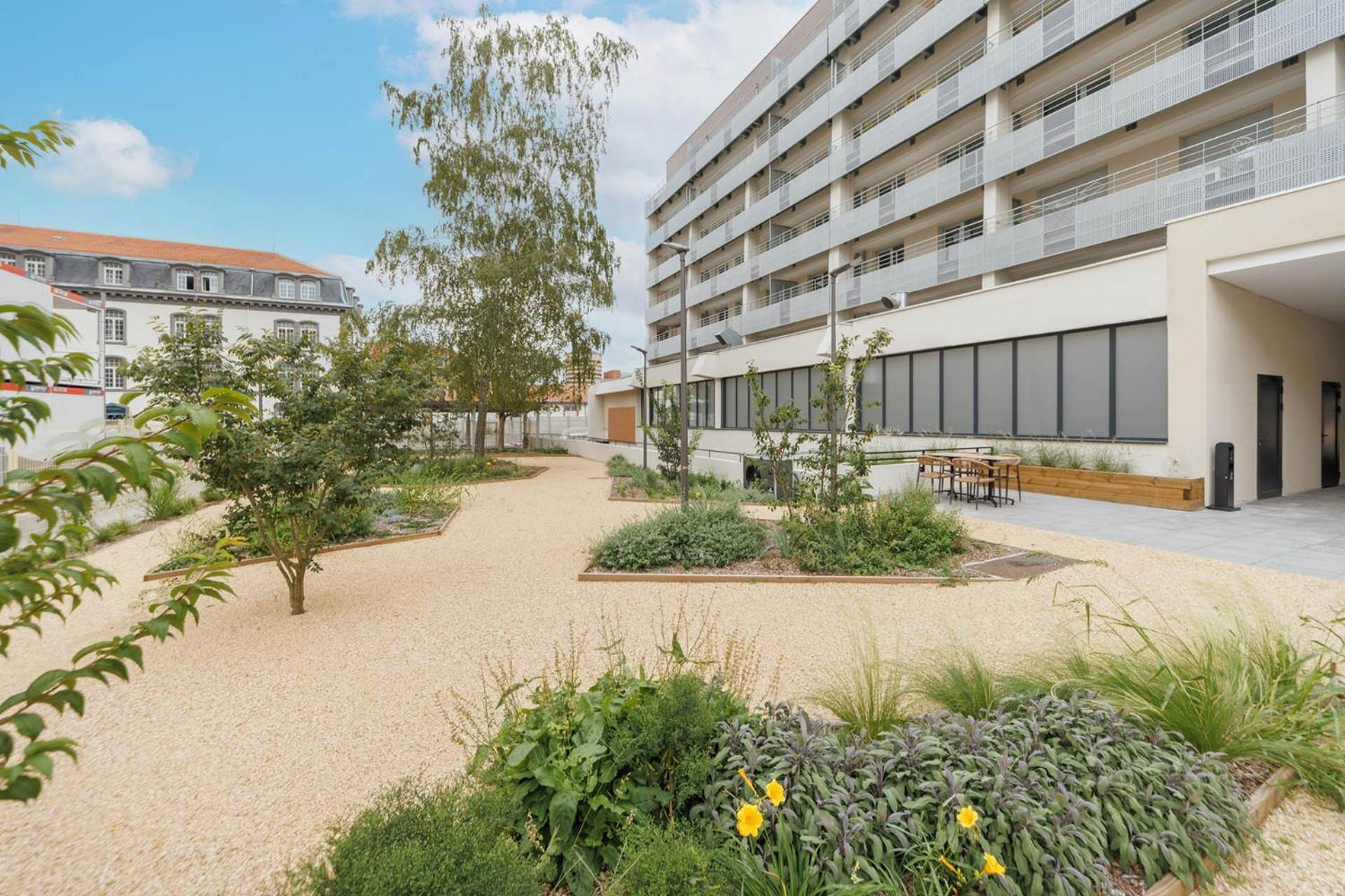 Ovelia Clermont-Ferrand - Le Puy Des Olivines Apartman Kültér fotó
